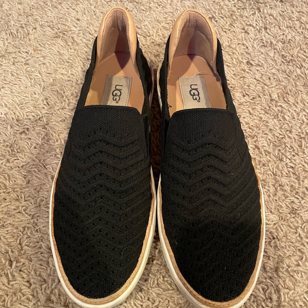 Ugh loafer size 8.5